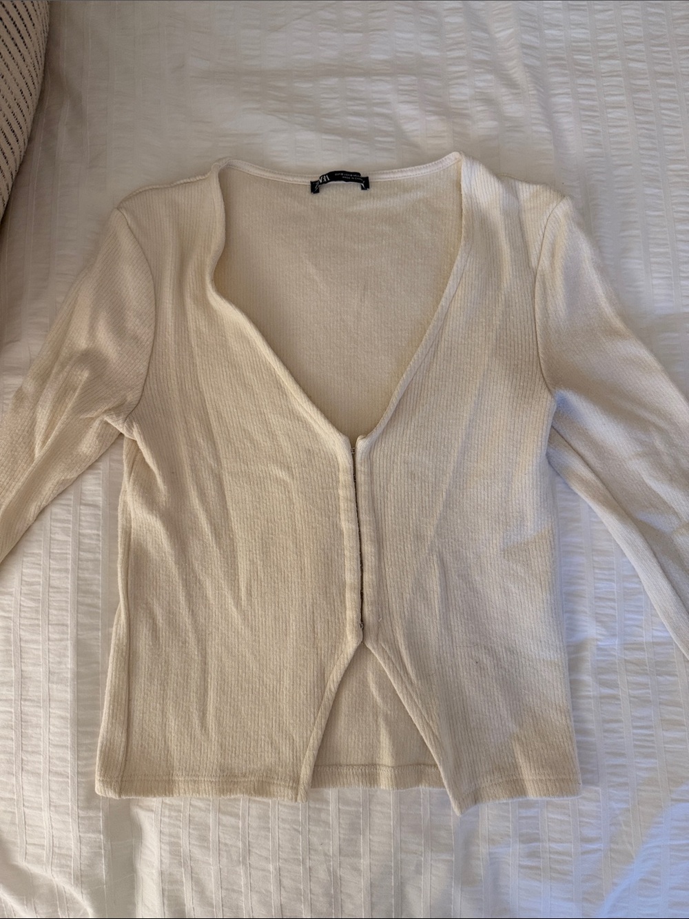 Zara Cream Ribbed V-Neck Button-Front Sweater